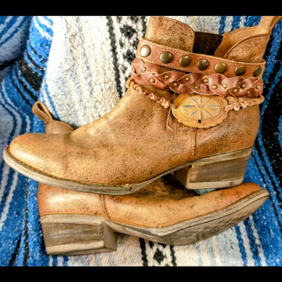 Lady's Circle G leather boot - Picture 3 of 7